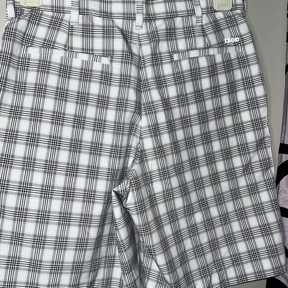 Izod perform X golf shorts size 34 - Picture 8 of 12